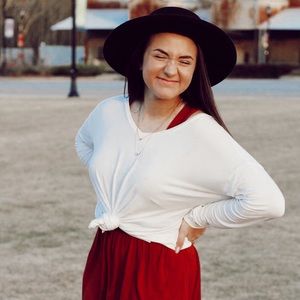 Meet your Posher, Emma